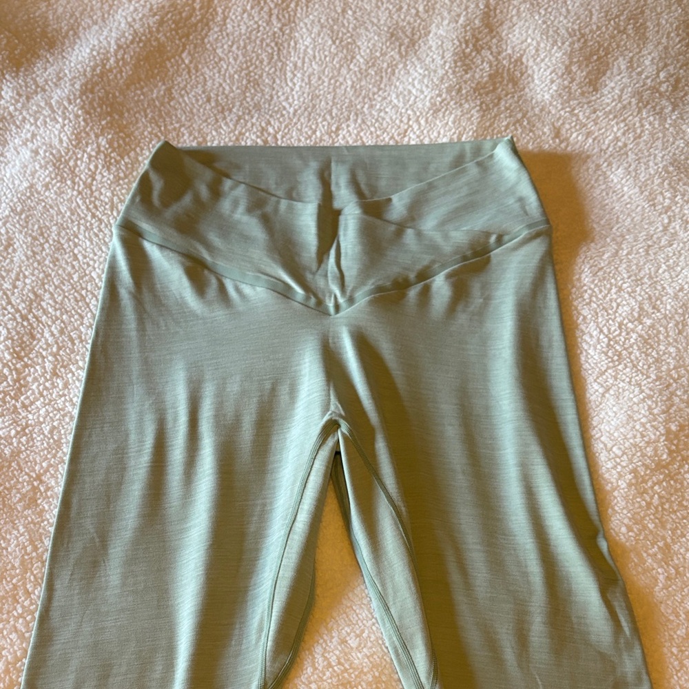 Vitality Green Leggings